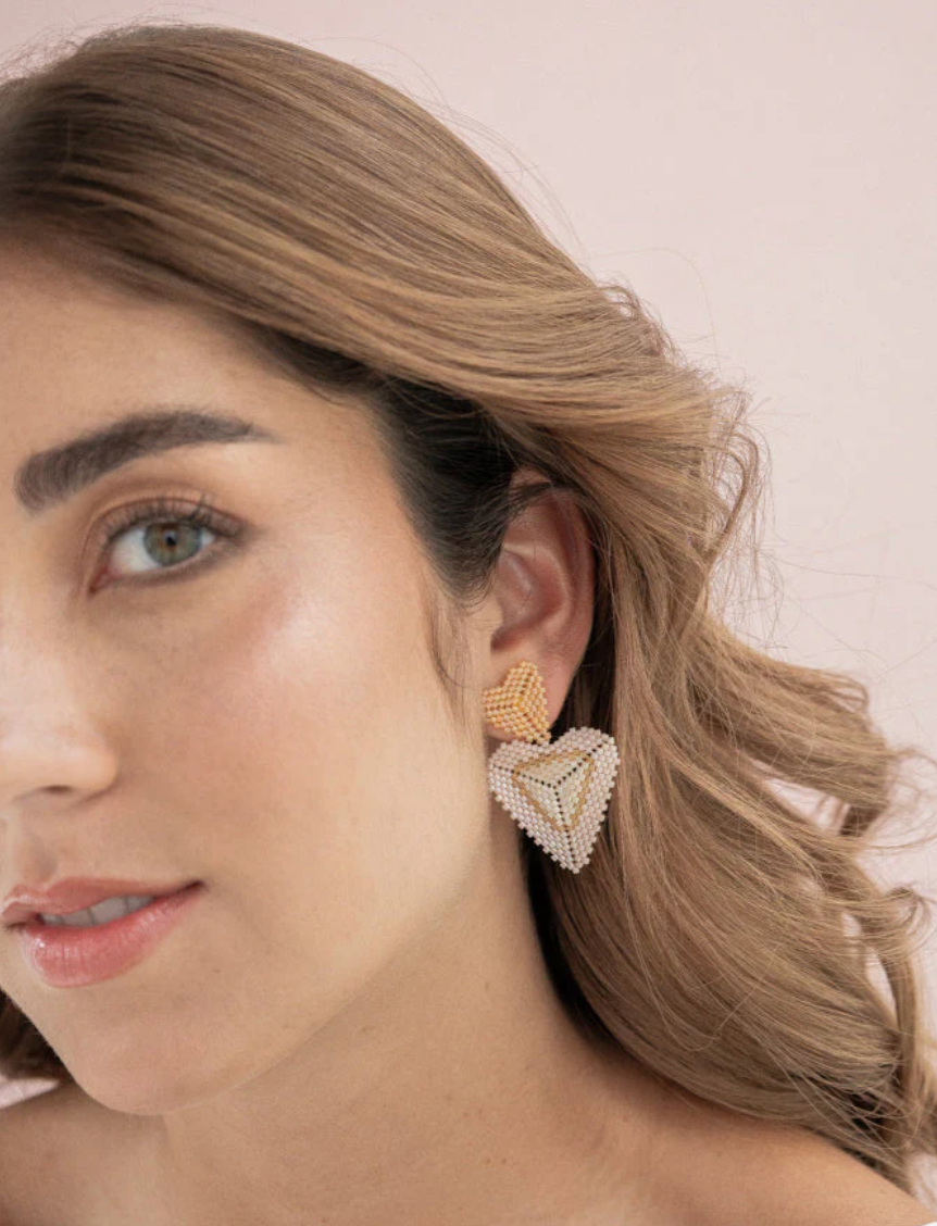 Aros Miyuki Corazón Dorado Beige