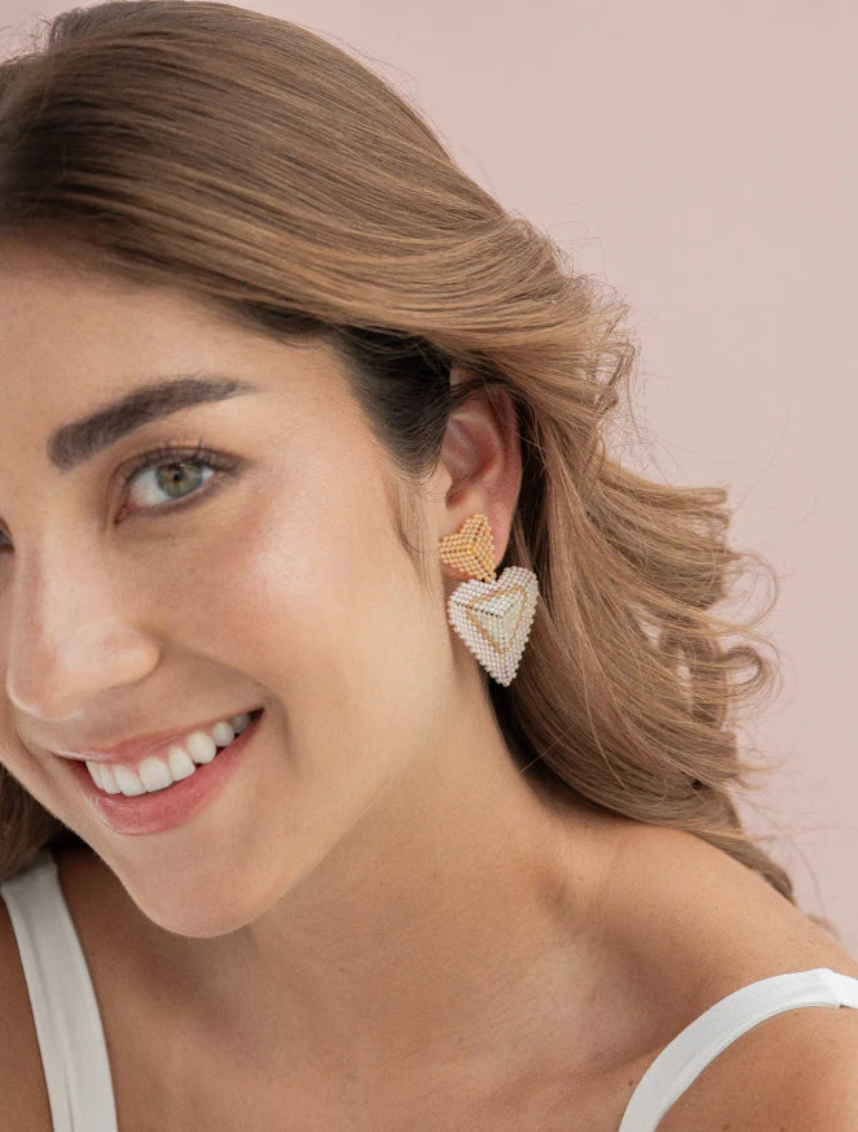 Aros Miyuki Corazón Dorado Beige