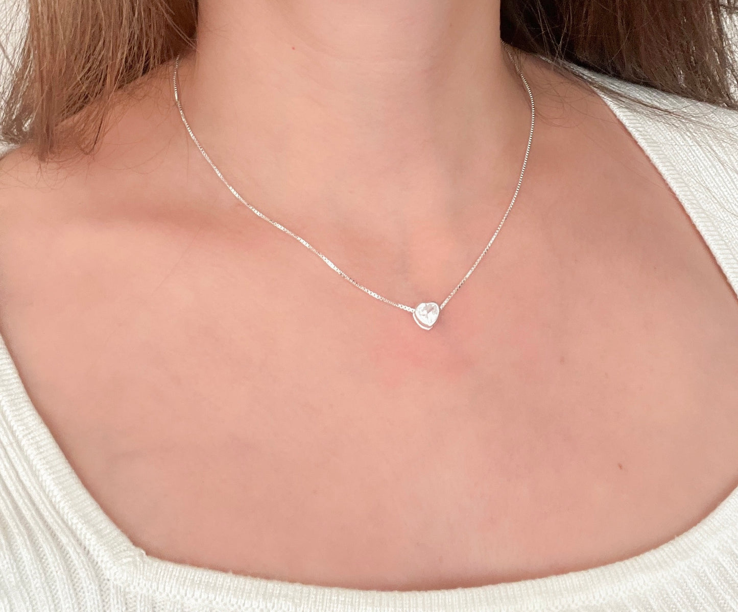 COLLAR PUNTO DE LUZ CORAZÓN PLATA