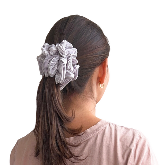 Scrunchie Seda Plateado Grande XL